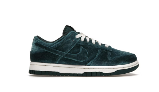 Nike Dunk Low Velvet Teal (W)