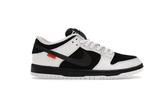 Nike SB Dunk Low Tight Booth